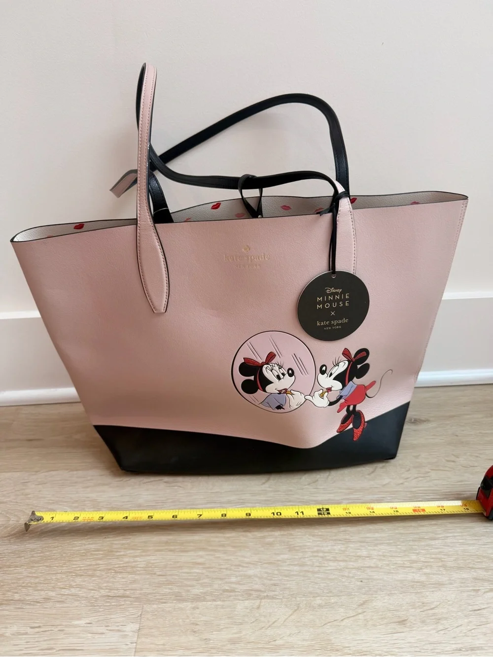 Kate Spade x Disney Minnie Mouse Reversible Tote NWT with Pouch